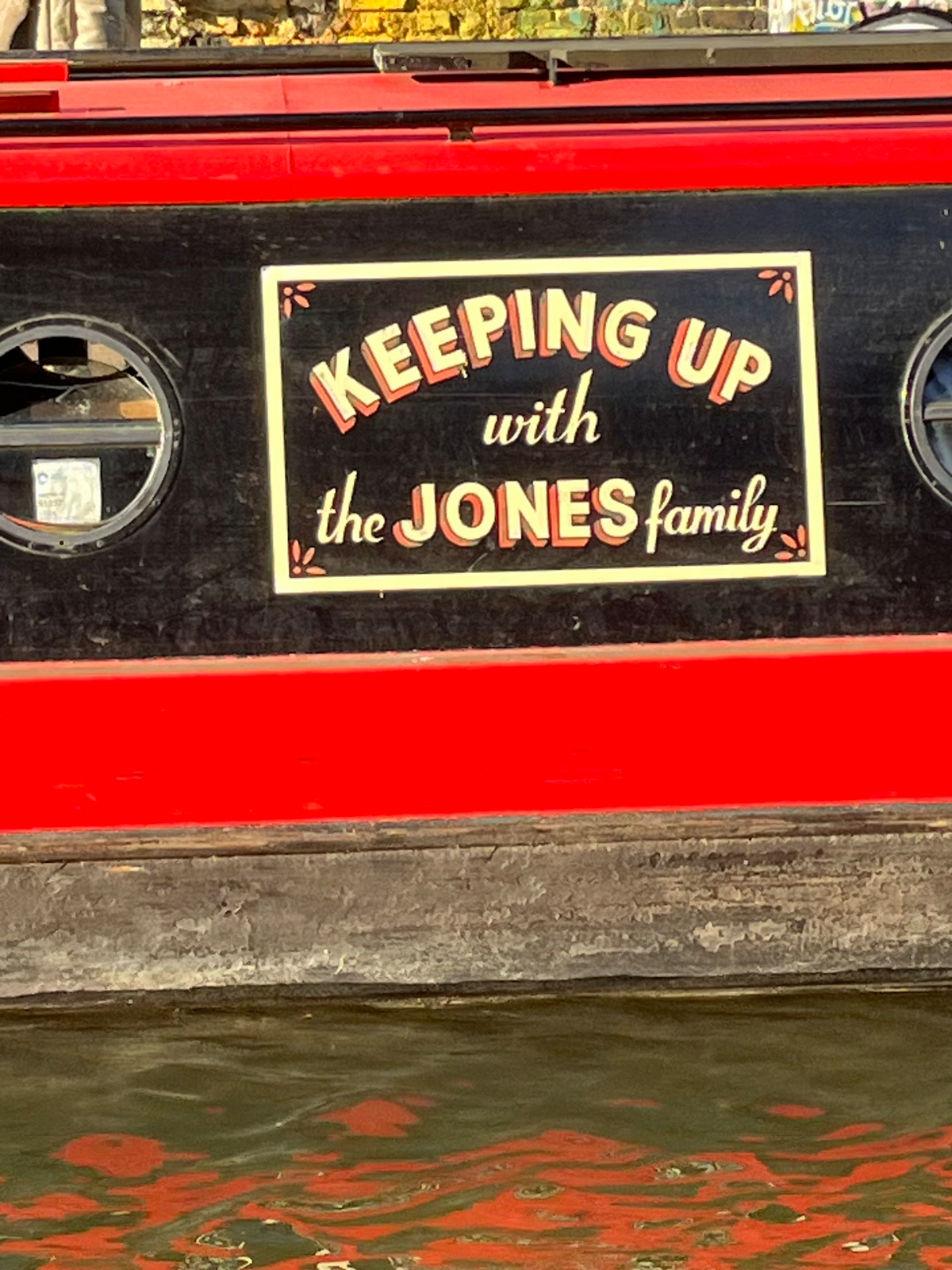 keeping-up-with-the-joneses-boat.png
